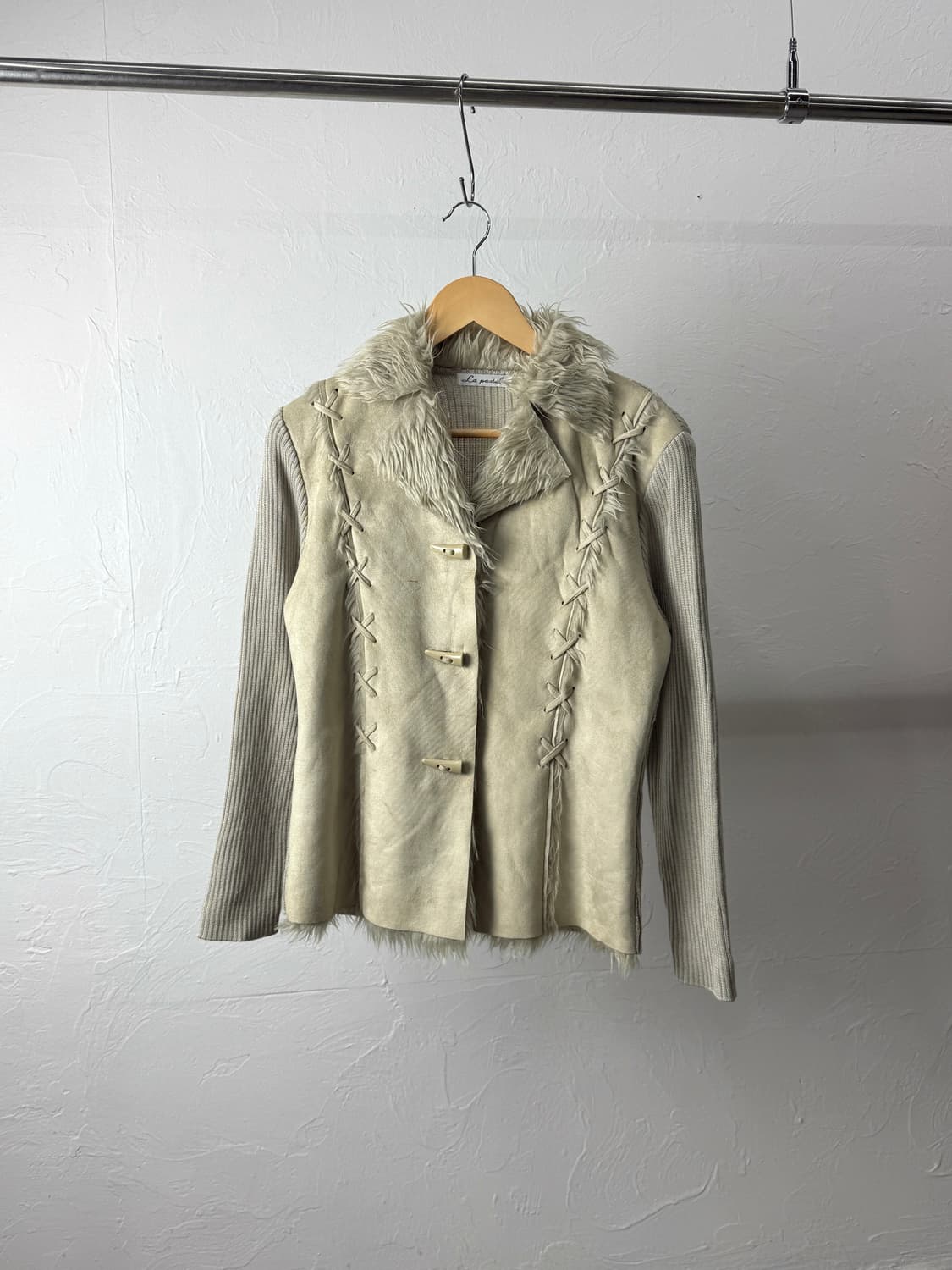 La pastel 퍼 트리밍 니트 자켓 상품이미지1