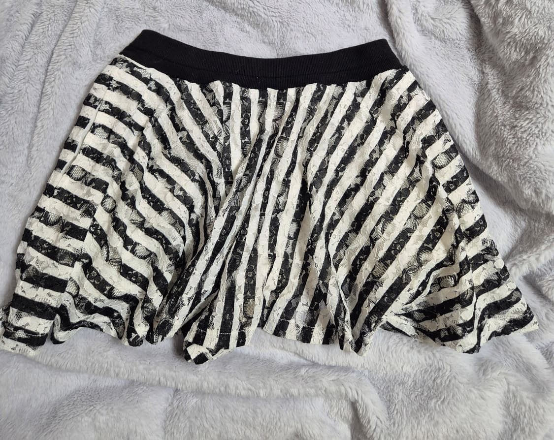 메조피아노 갸루 블랙스트라이프 큐롯 팬츠 상품이미지1