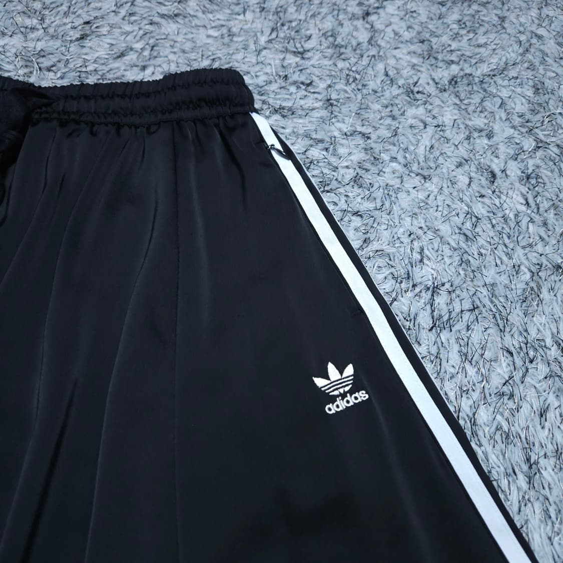 아디다스) M 롱스커트 새틴삼선치마 / 왕눈이샵 상품이미지3