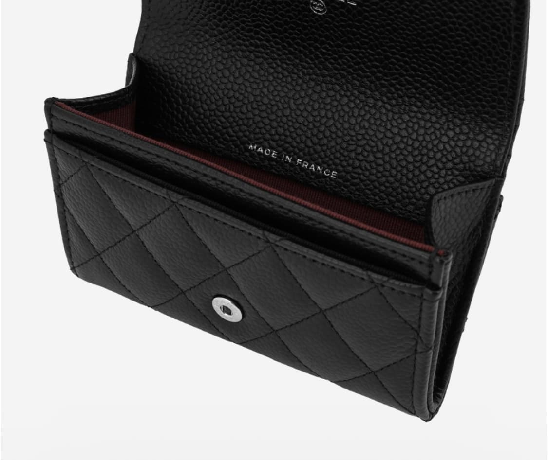 샤넬 클래식 카드 홀더 그레인드 카프스킨 & 실버 메탈 블랙 상품이미지6