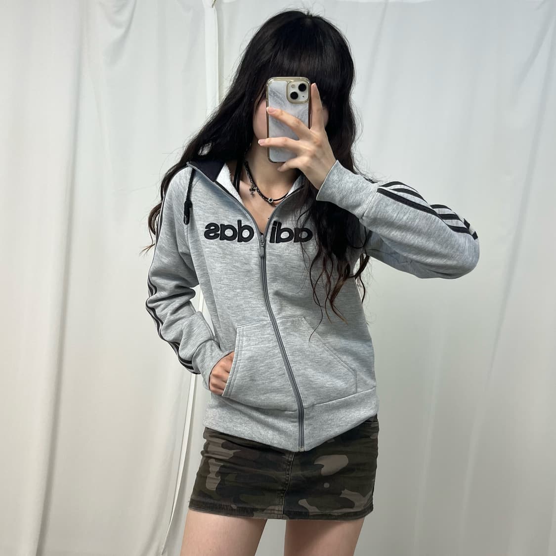 Adidas grey hood zip-up 상품이미지2