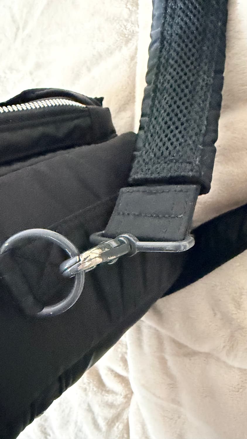 요시다 포터 카메라백 블랙 판매합니다. 상품이미지5