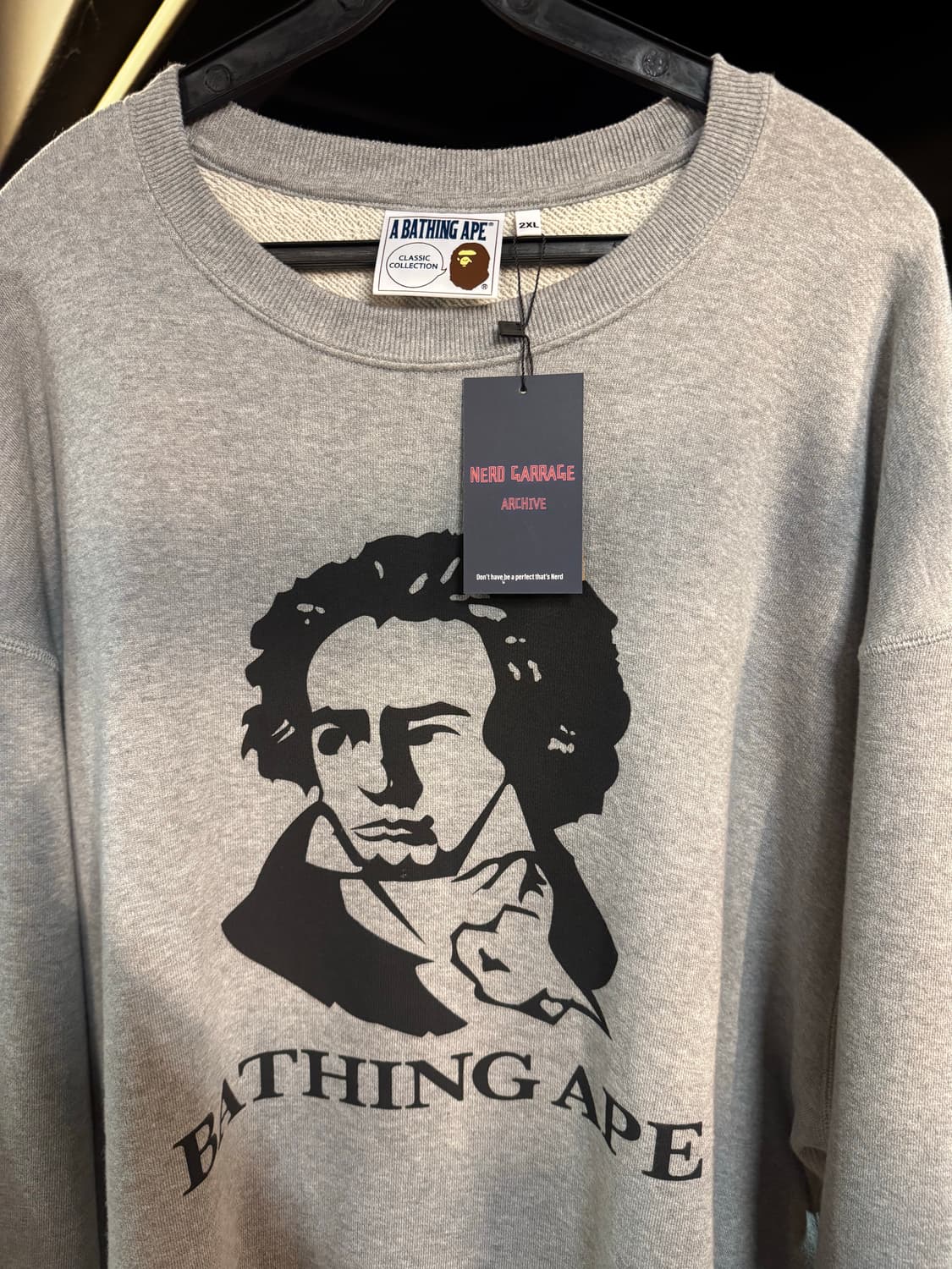 베이프 클래식 컬렉션 베토벤 스웻셔츠 상품이미지3