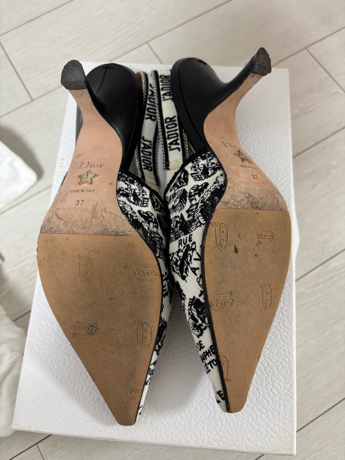 디올 슬링백 37  상품이미지4