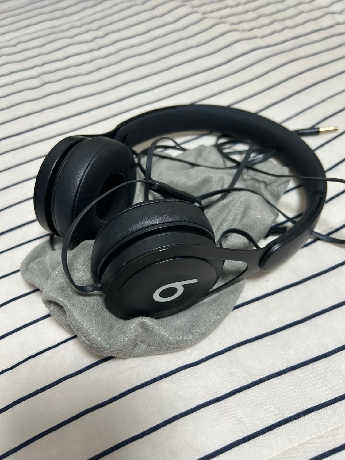 Beats EP 유선 헤드폰 블랙 상품이미지1