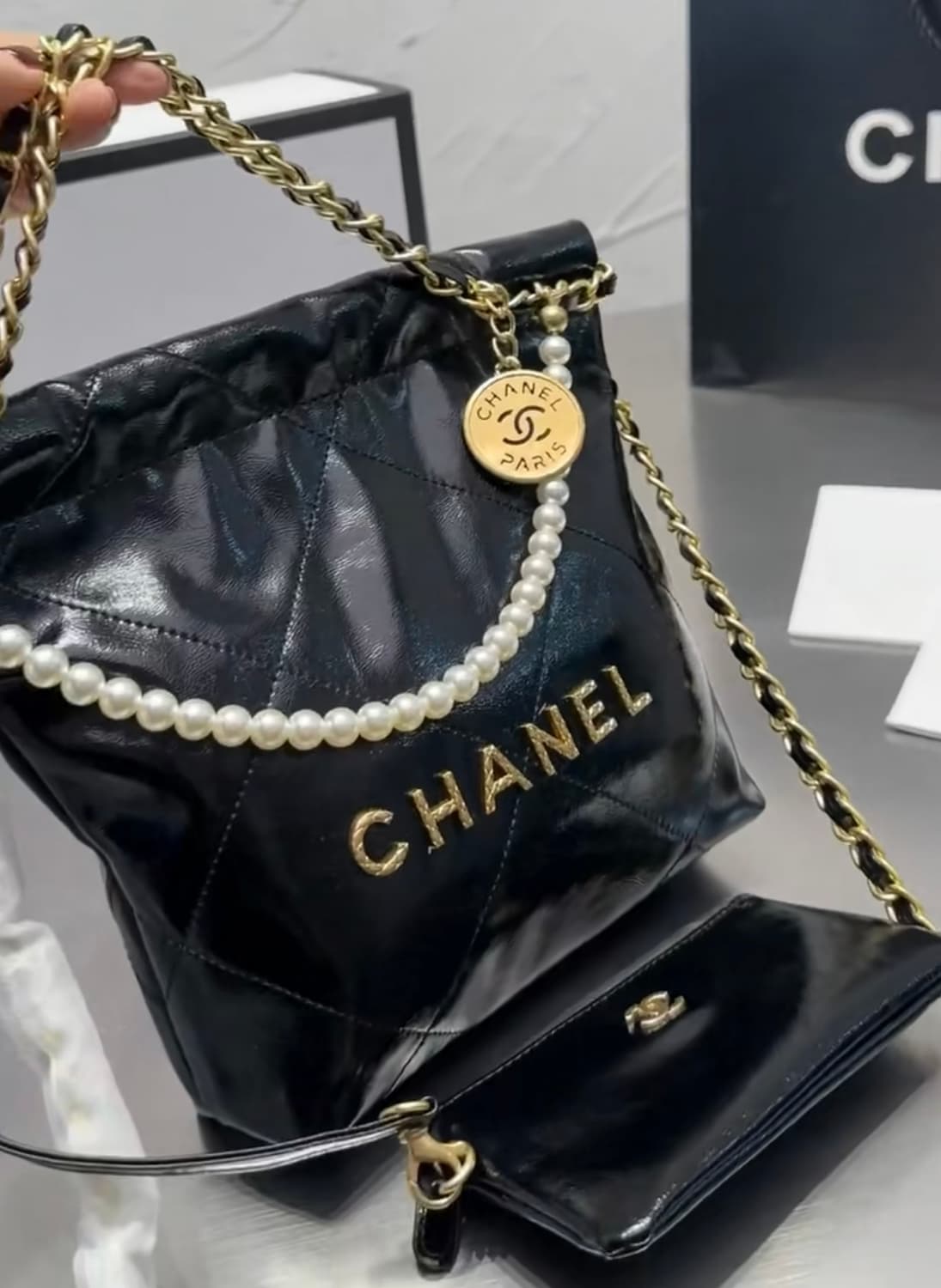 샤넬 메이크업 라인 진주 체인 숄더백 상품이미지4