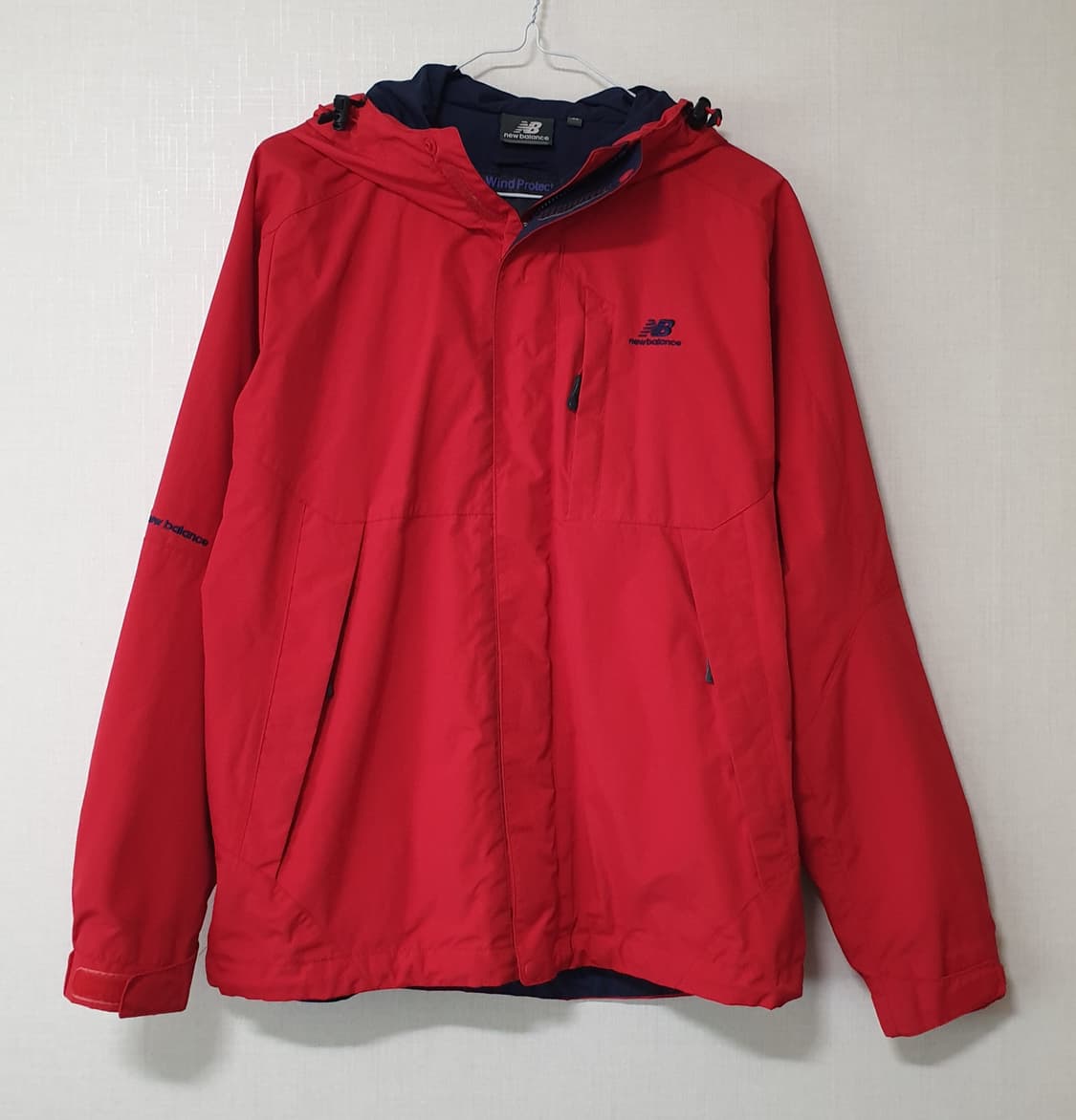 뉴발란스 바람막이 점퍼 상품이미지1