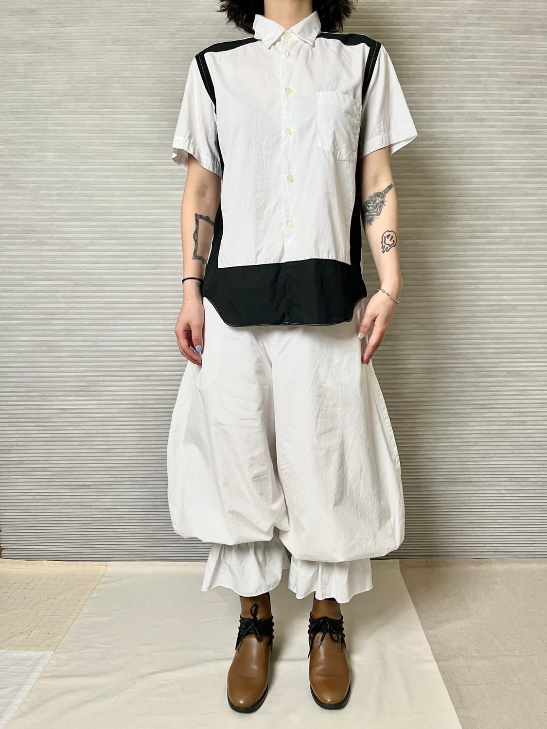 꼼데가르송 블랙 배색 하프셔츠 comme des garcons 상품이미지7