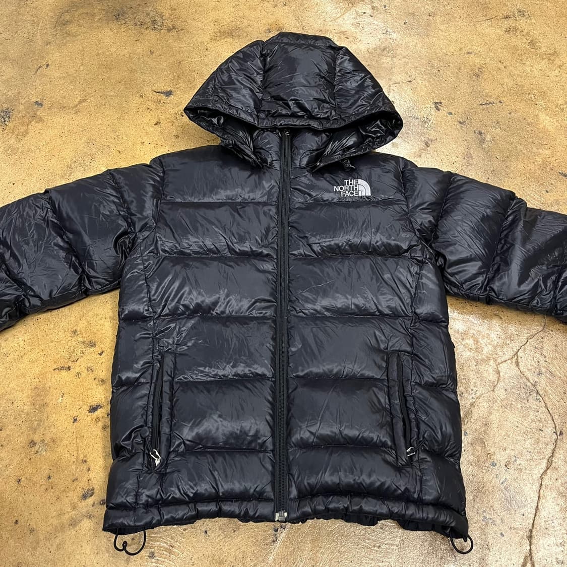 노스페이스 경량 후드 숏 패딩  상품이미지3