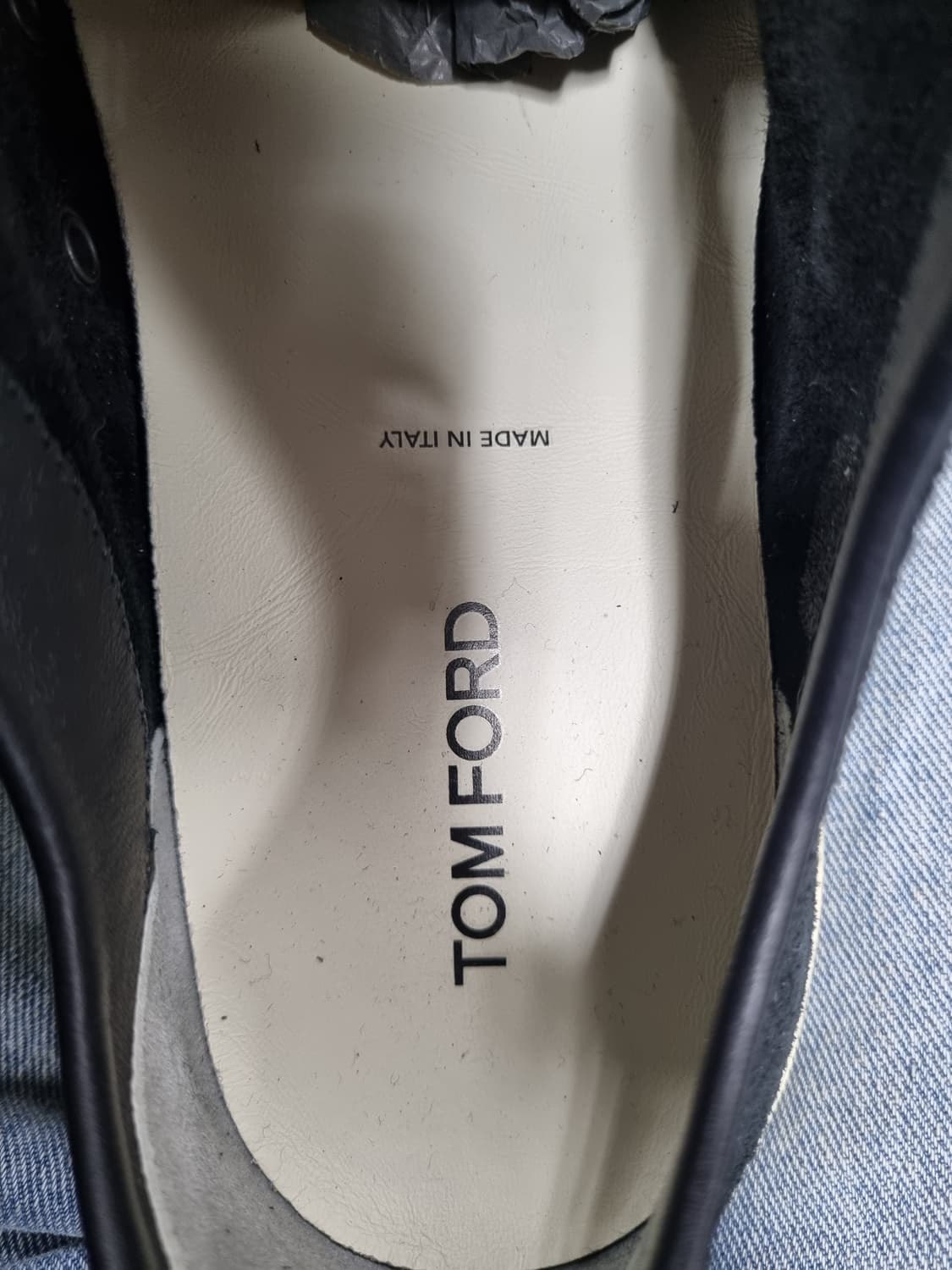 톰포드 남성 켐브리지 스웨이드 스니커즈 상품이미지5