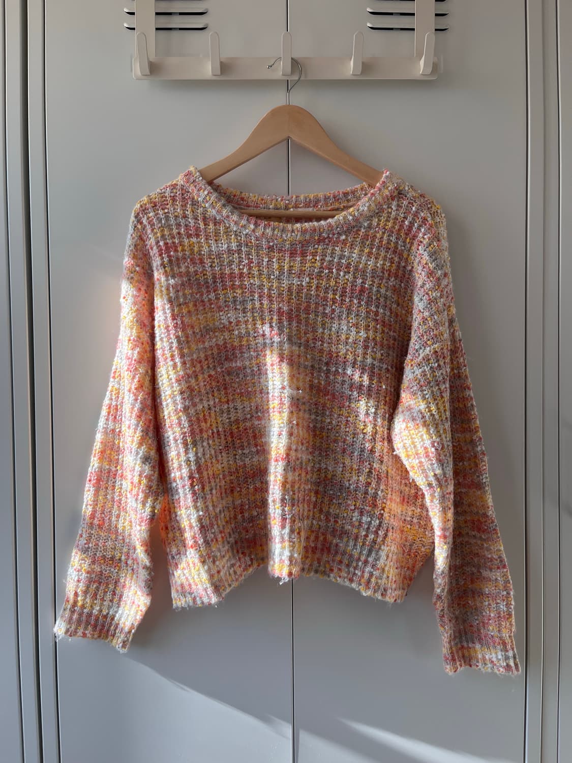 GU 솜사탕 무지개 니트  상품이미지1