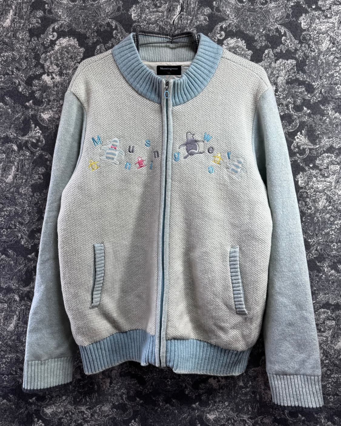 munsingwear 먼싱웨어 자수 니트 집업 상품이미지2