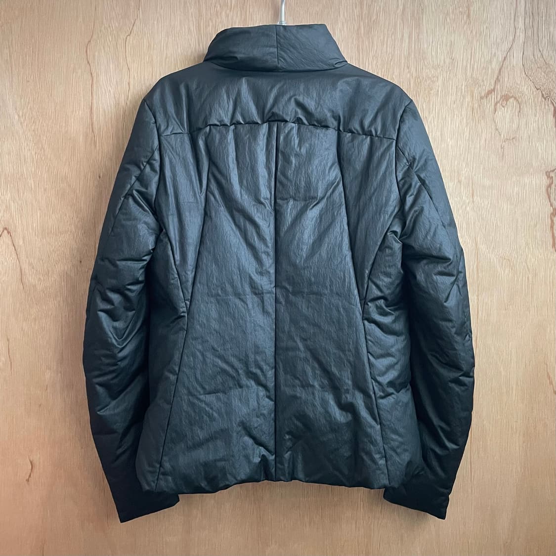 카즈유키쿠마가이 절개 패딩 상품이미지6