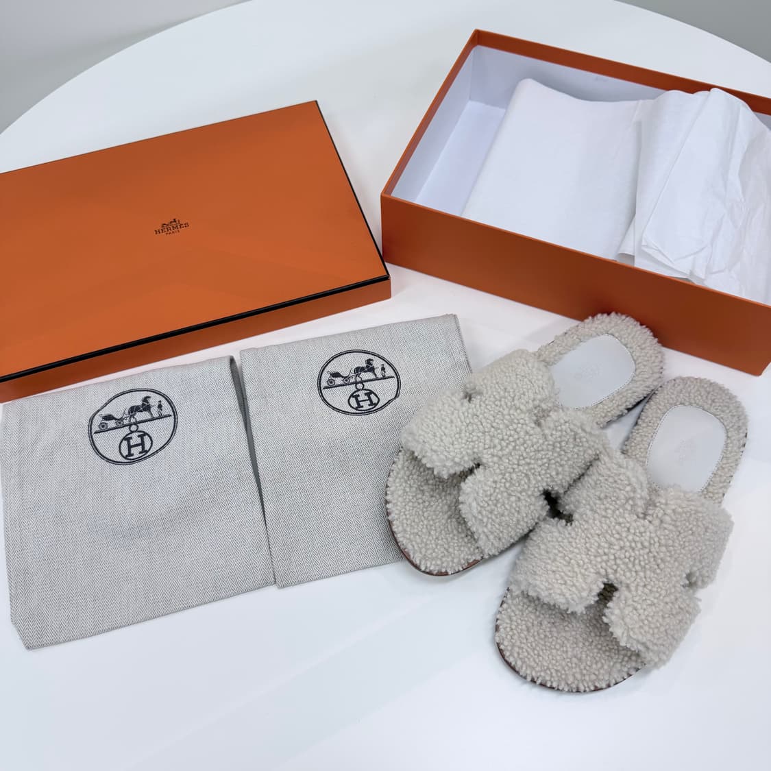 [미사용/265] 에르메스 이즈미르 시어링 퍼 샌들 슬리퍼 상품이미지9