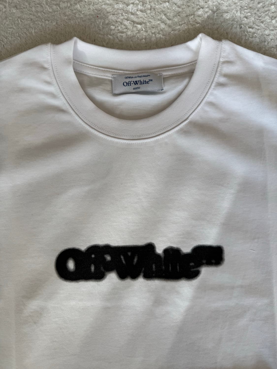 오프화이트 반팔 상품이미지2