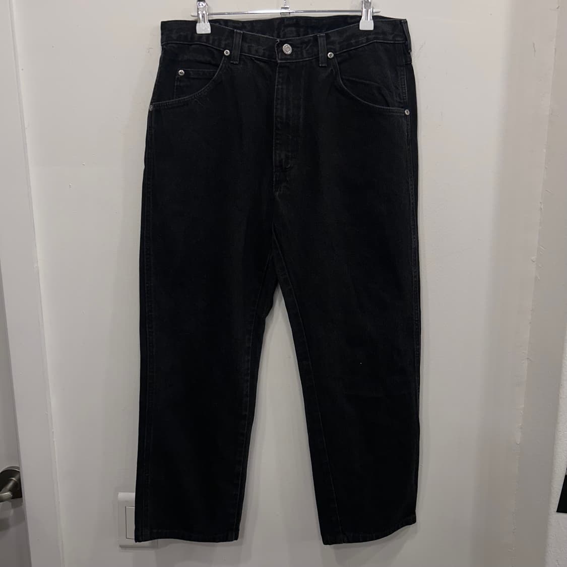 랭글러 레귤러핏 컴포트 블랙 데님팬츠 상품이미지2