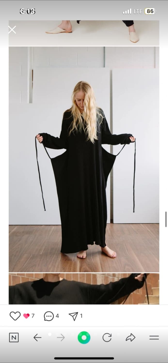 베이스레인지 쇼 카프탄 블랙 라지 상품이미지1