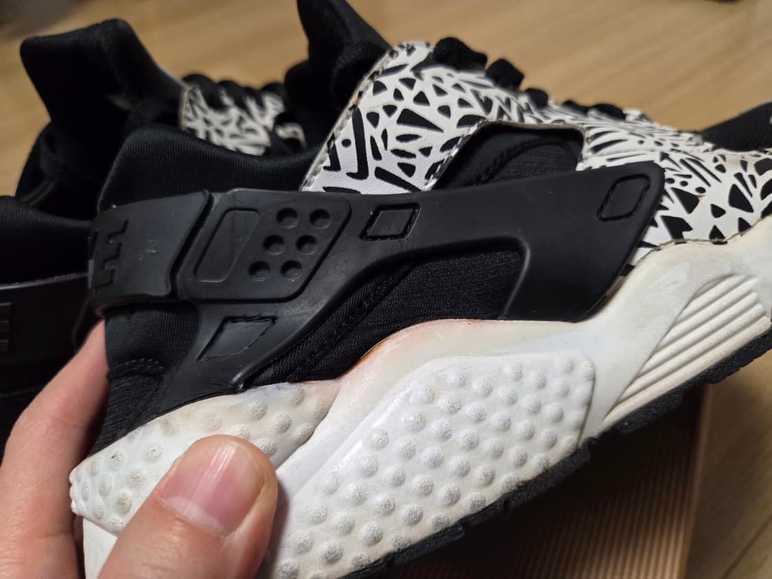 나이키 허라취 런  프린트  상품이미지7