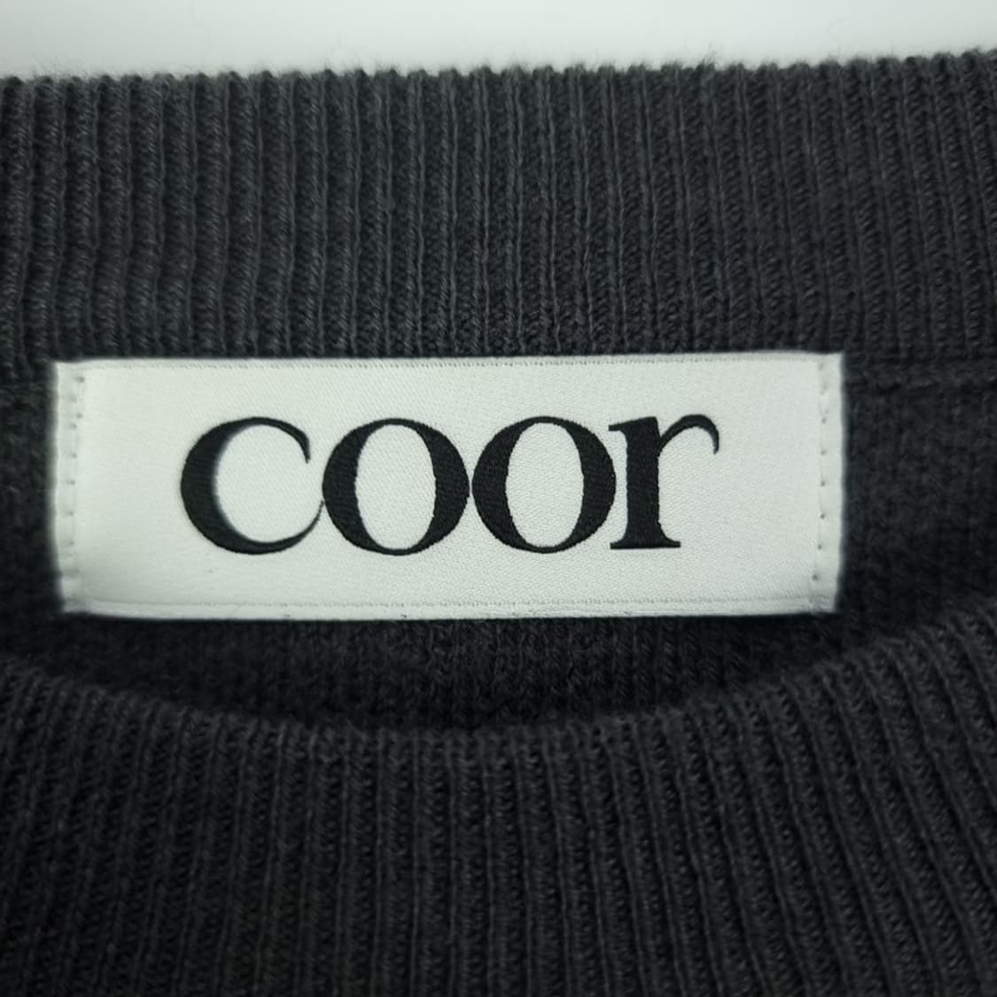 [쿠어] 미니멀 루즈핏 크루넥 니트 M18696 상품이미지6