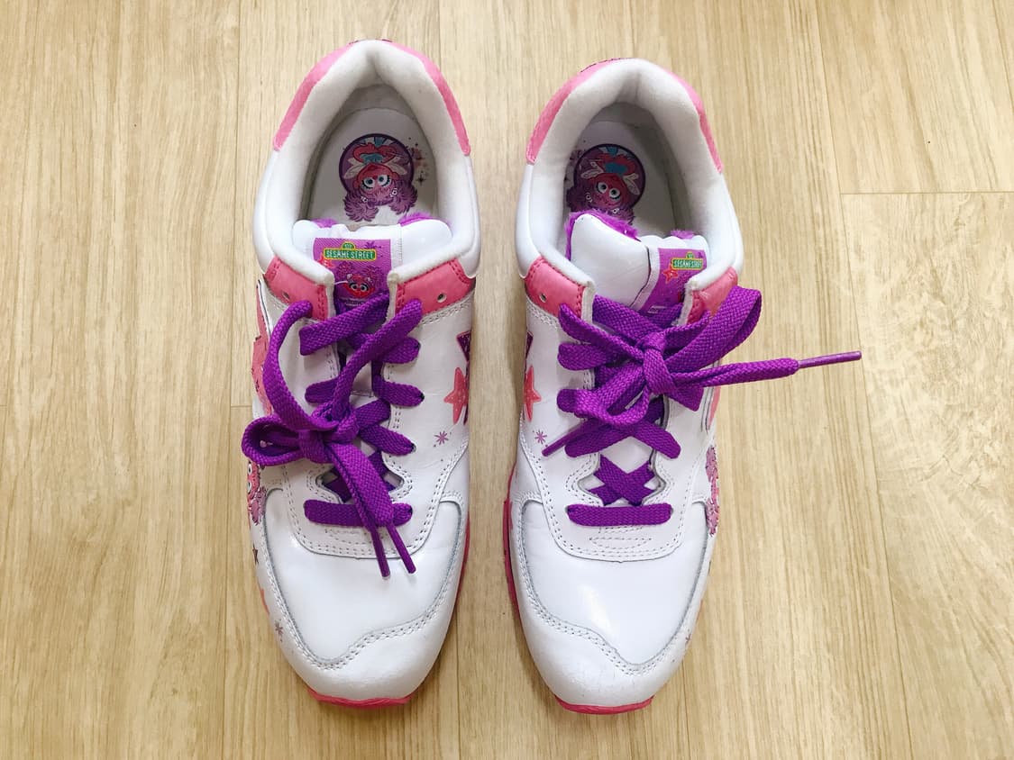 [새상품] 뉴발란스 574 한정판 세서미 스트리트 엘모시리즈 애비 상품이미지5