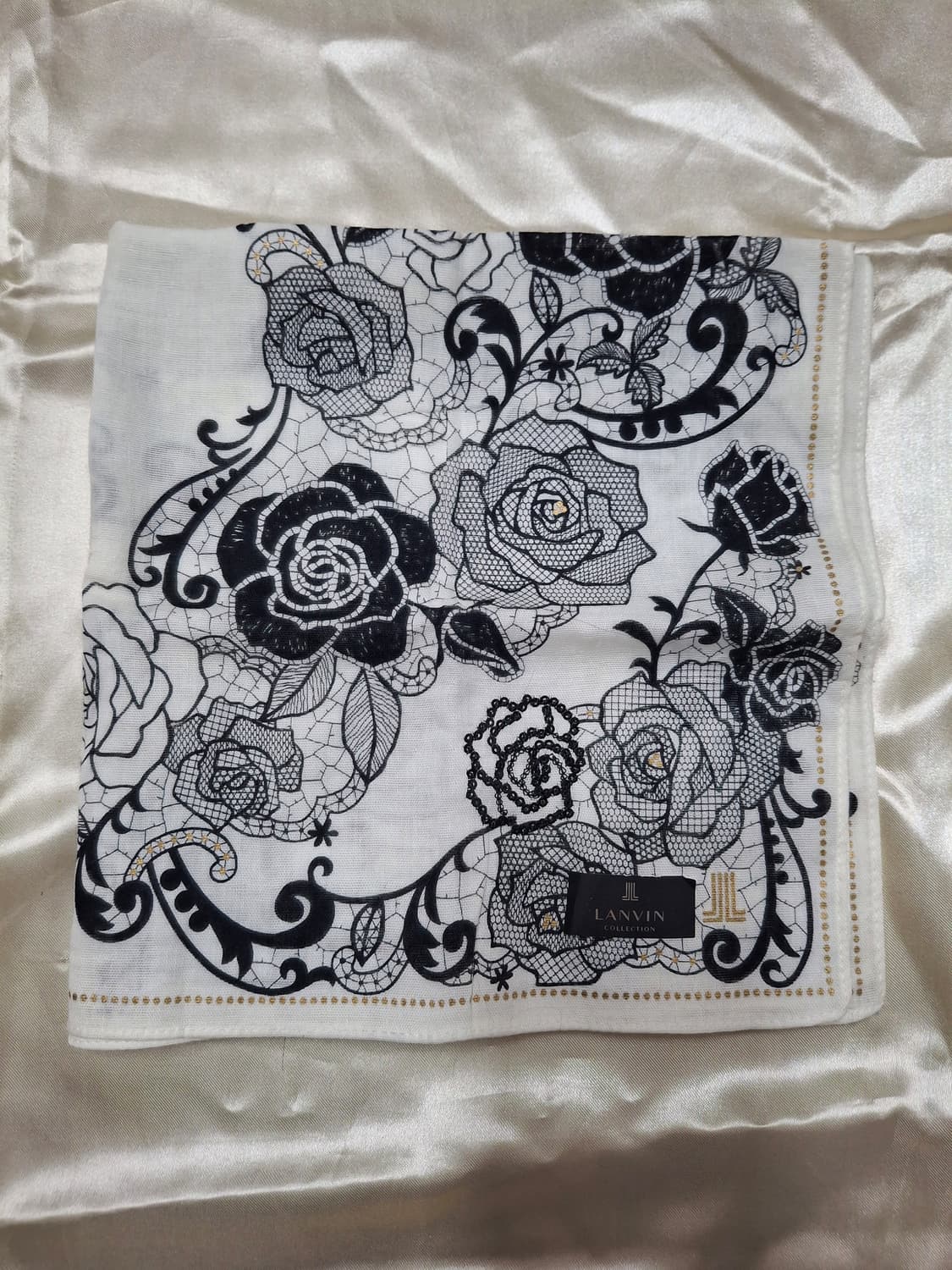 [랑방]블랙&화이트 로즈 레이스 쁘띠스카프 상품이미지1