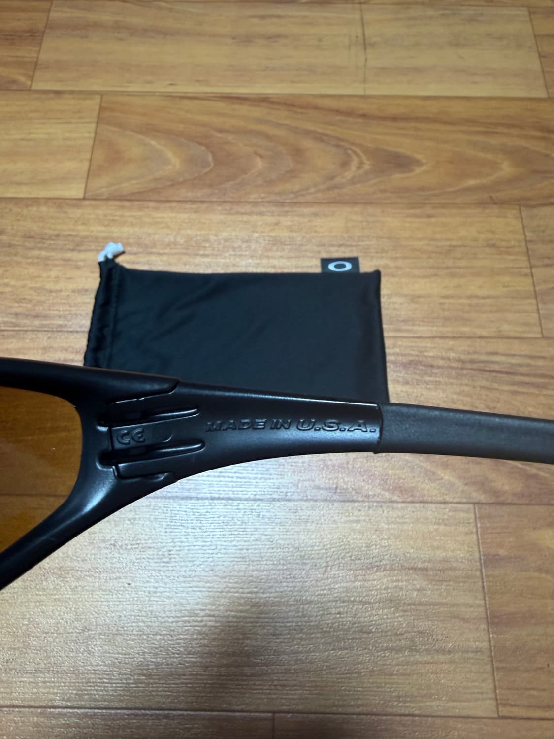 오클리 뉴스트레이트 자켓 브론즈 블랙 상품이미지10