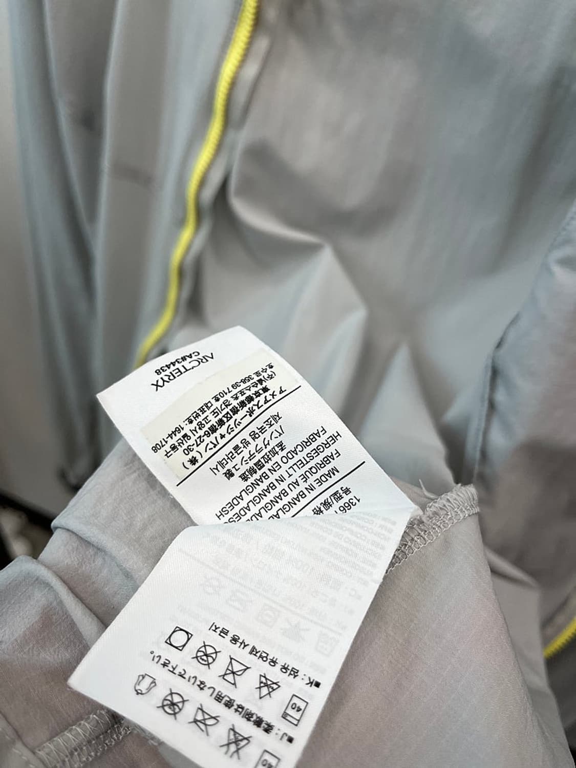 여) 아크테릭스 홑겹 경량 바람막이  상품이미지8