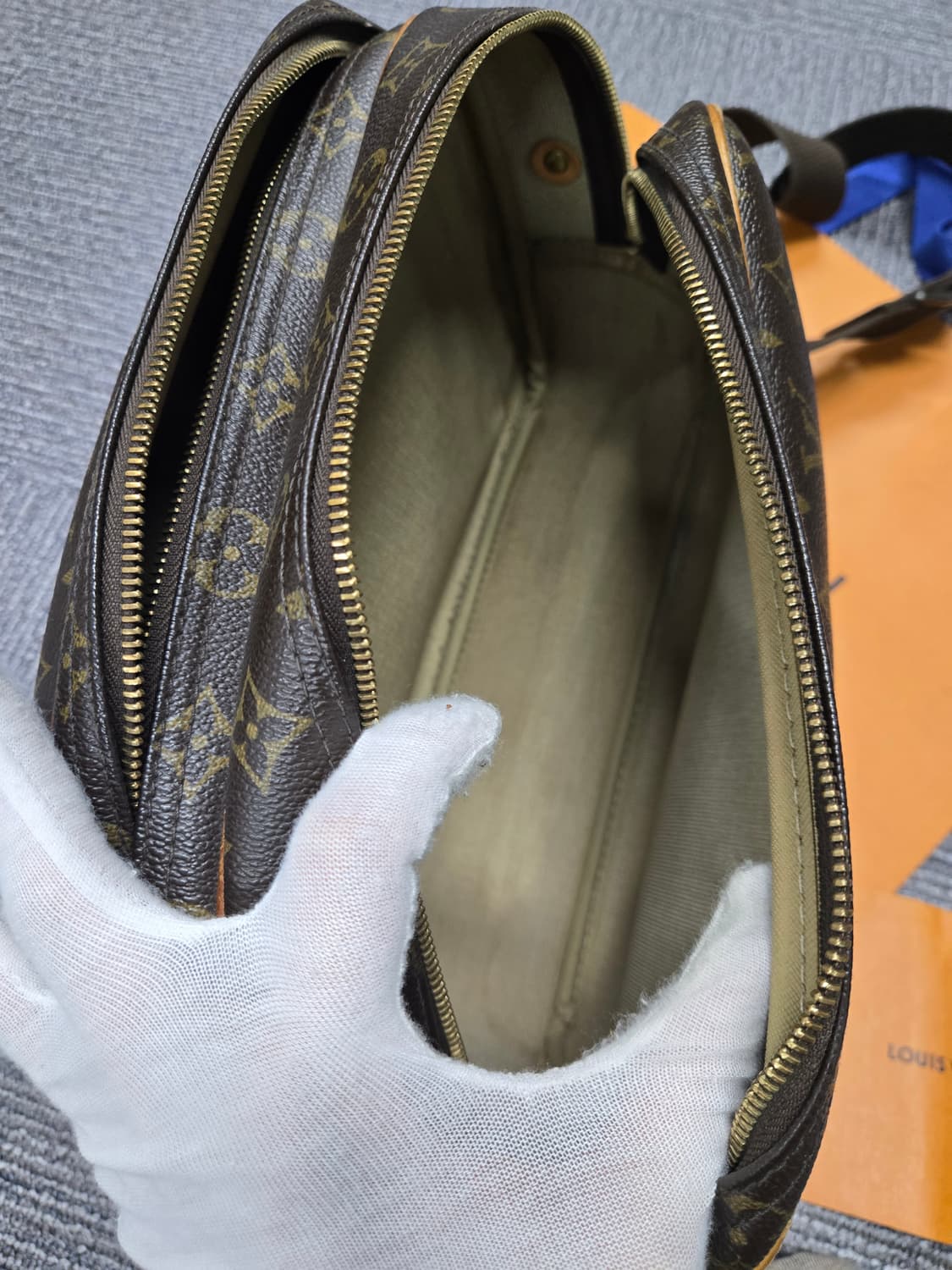 [특가][정품] 루이비통 리포터 메신저백 상품이미지8