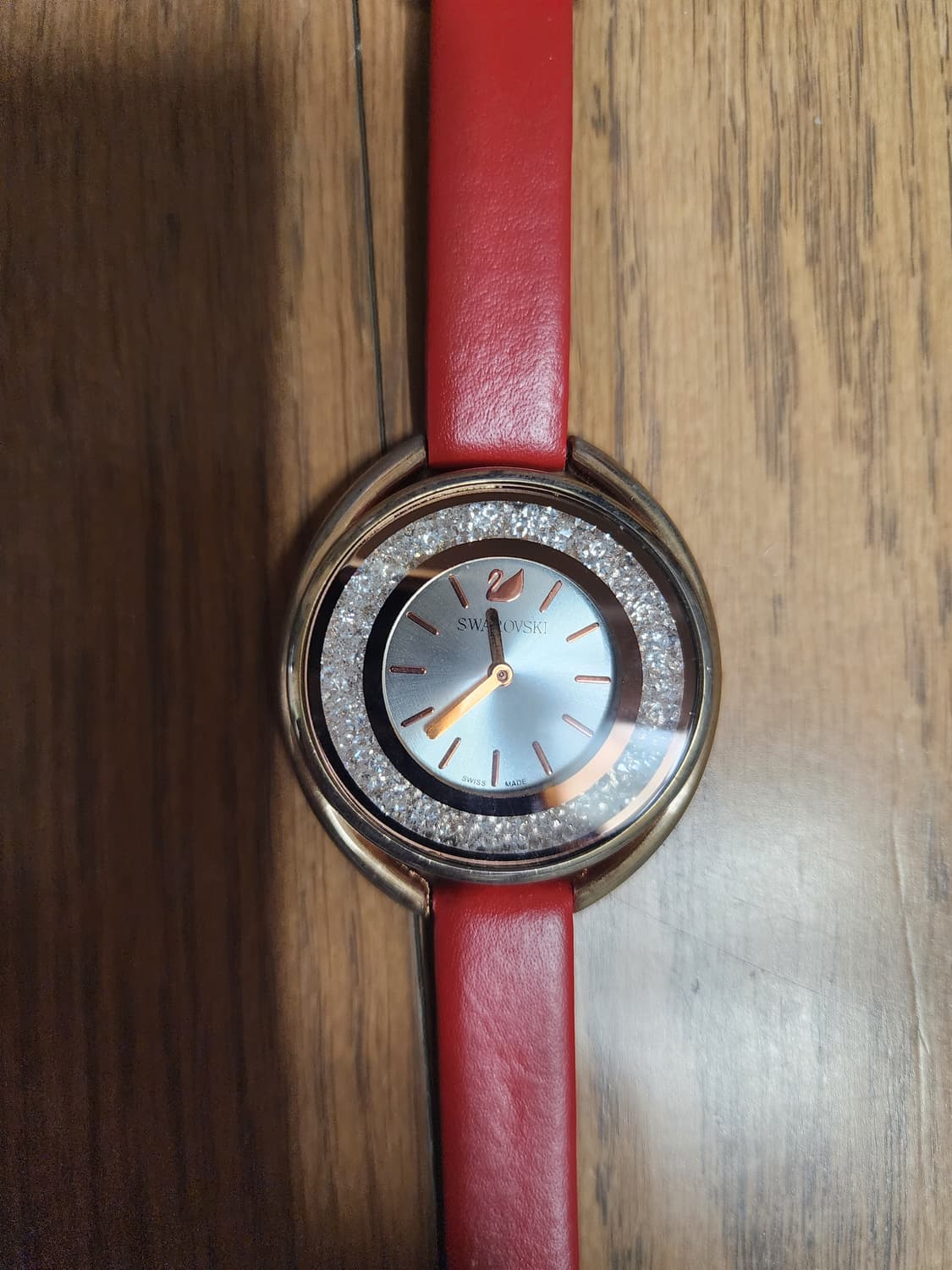스와로브스키 여성 레드 가죽 시계 상품이미지2