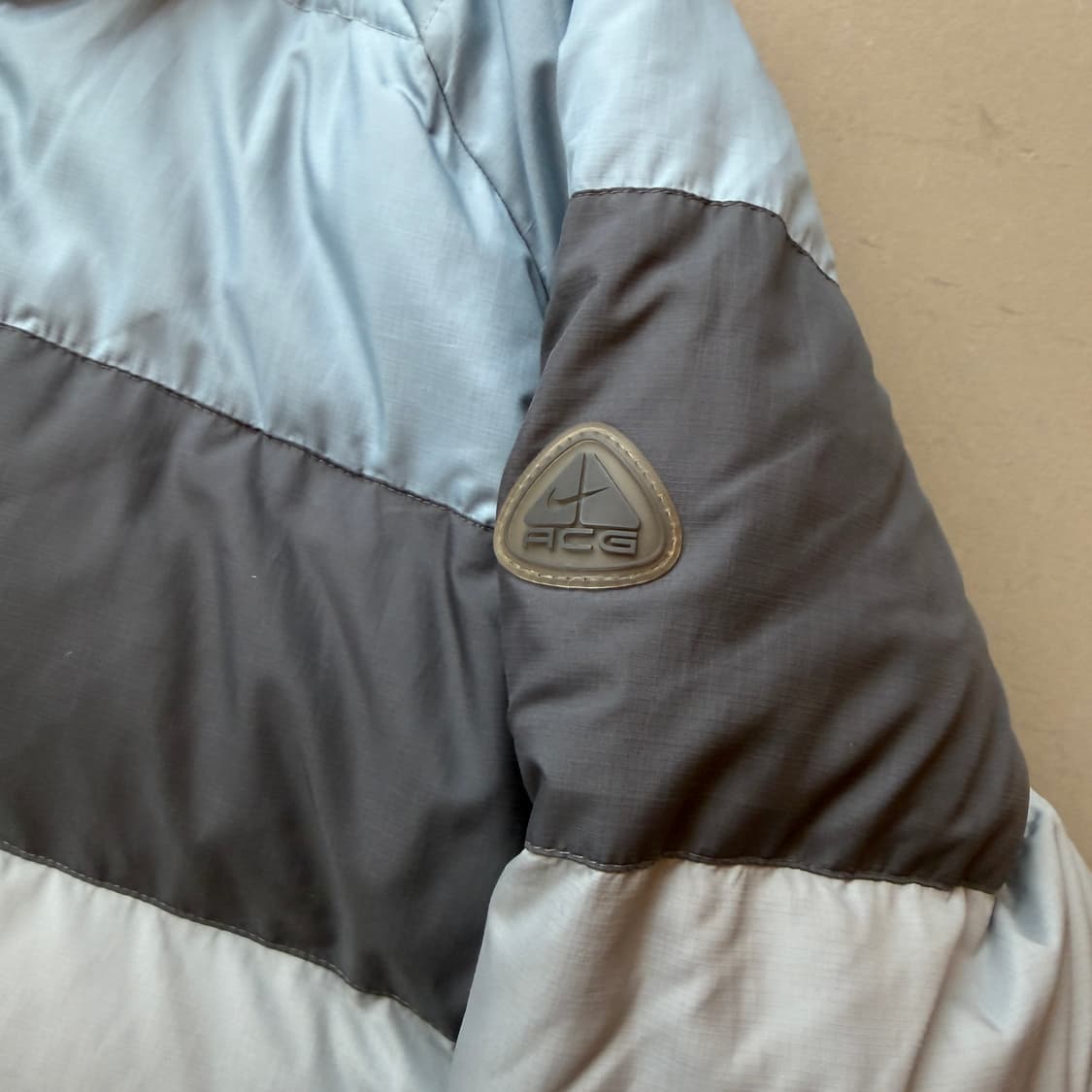 나이키 acg 리버시블 다운 푸퍼 상품이미지3