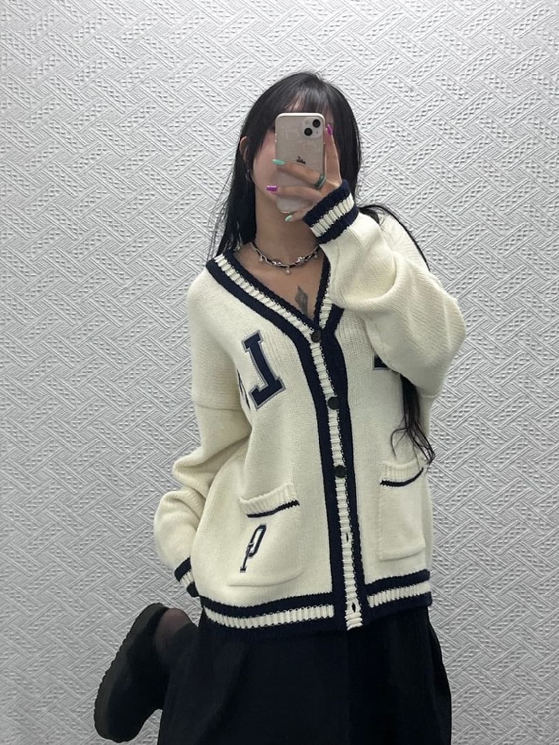 OIOI 오아이오아이 예일 가오리 아크릴 가디건 F C07343 상품이미지1