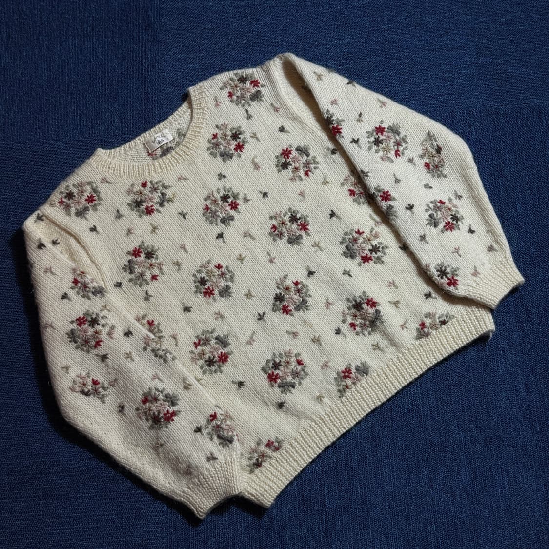 모리걸 플라워 니트 스웨터 상품이미지1