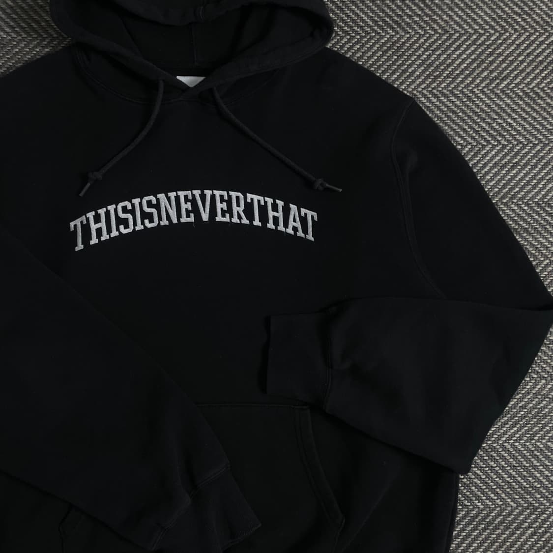 디스이즈네버댓 스펠로고 박시핏 후드 티셔츠y 3591 상품이미지5