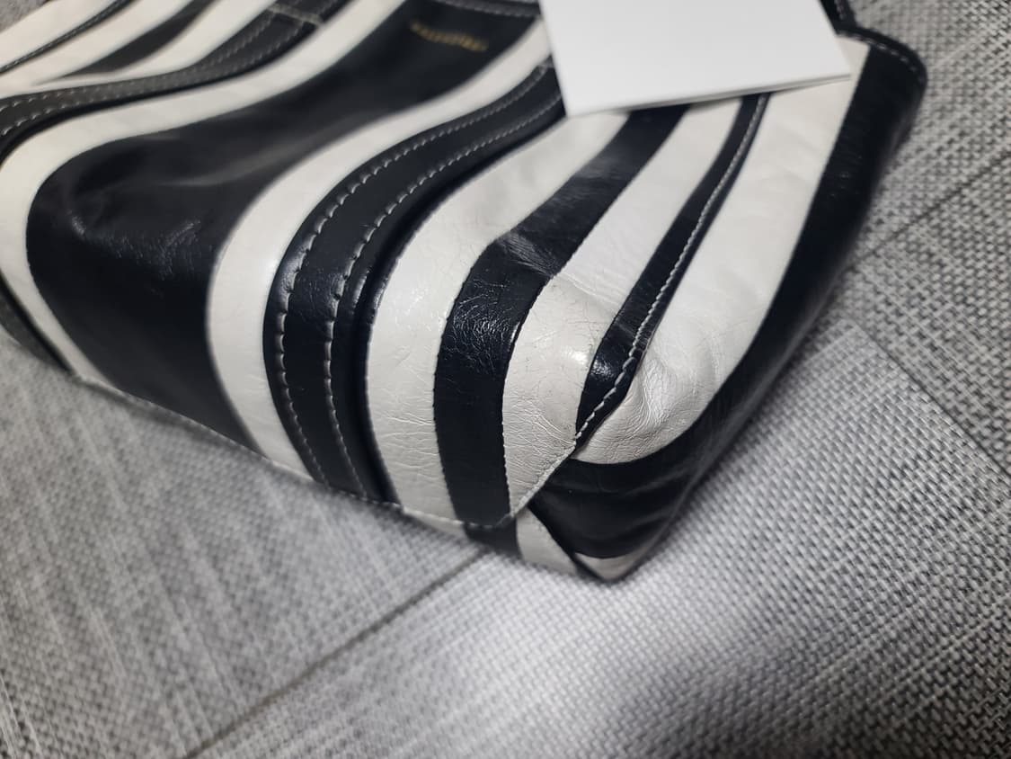 발렌시아가 이스트웨스트 쇼퍼백 스몰 토트백 크로스백 상품이미지2