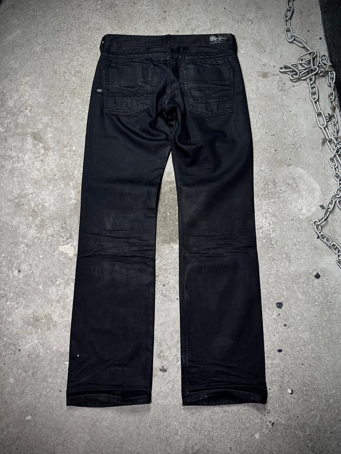 Pepe Jeans London – Black Coated Pants 상품이미지9