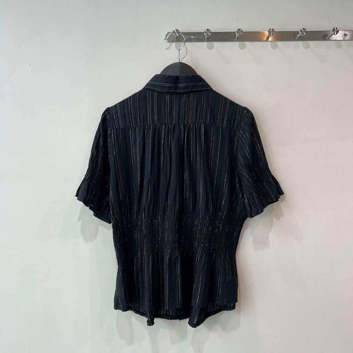Black sliver stripe blouse 상품이미지6