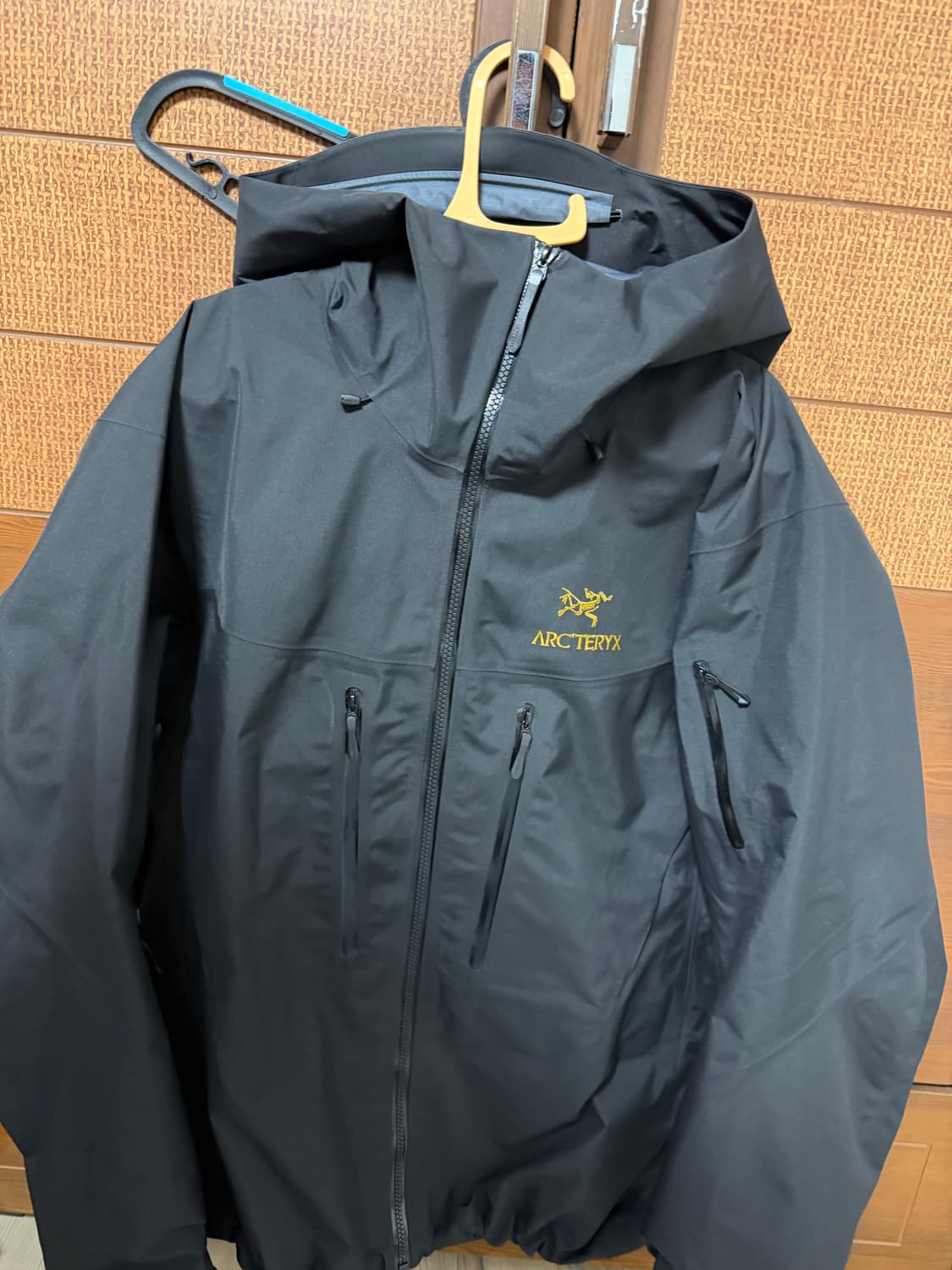 아크테릭스 알파 SV 자켓 24k 상품이미지2