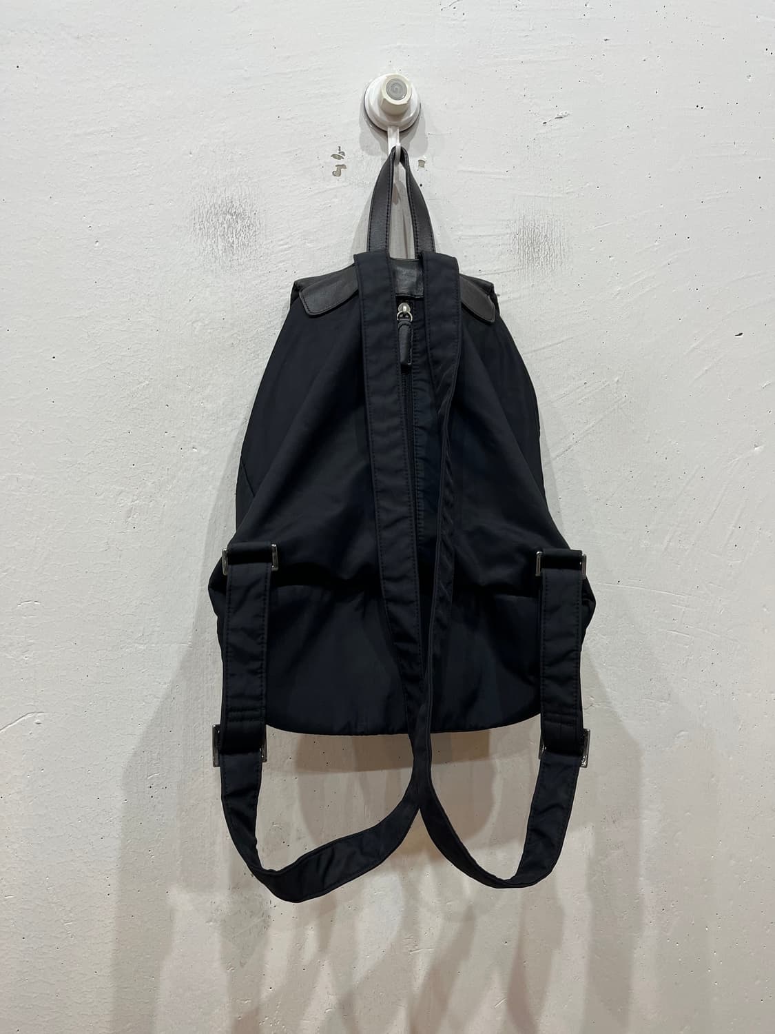 톰보이 소가죽 트리밍 미니 백팩 상품이미지3