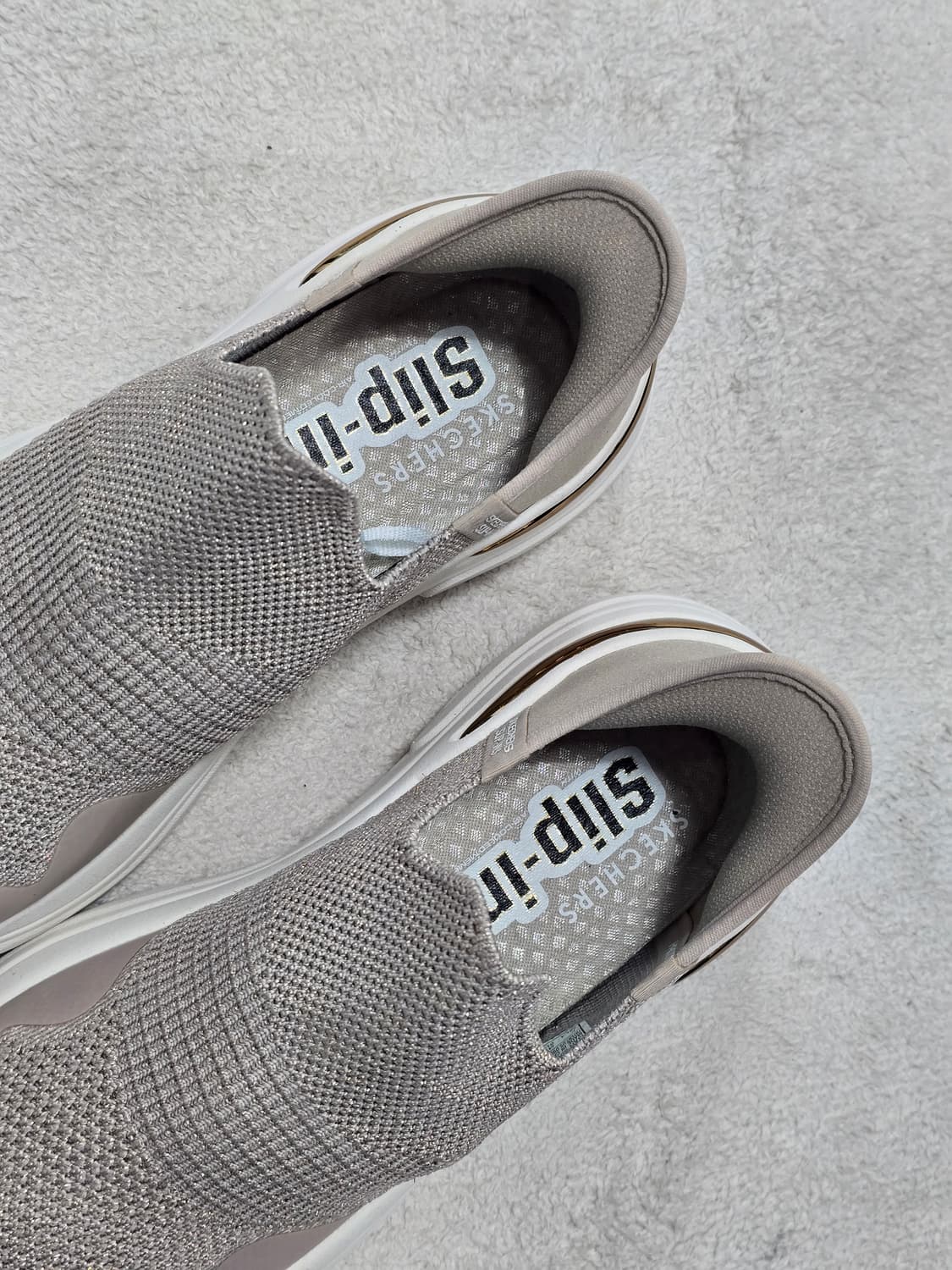 25FW 스케쳐스 슬립온 핸즈프리 여성 운동화 베이지 240 상품이미지4