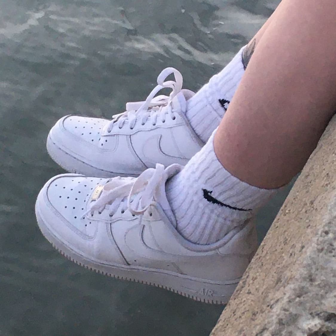 나이키 에어포스 1 07 상품이미지3