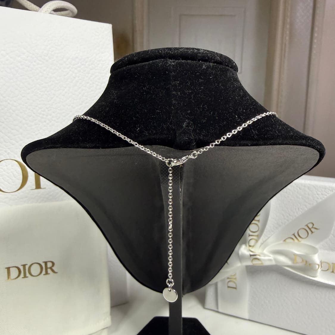 [풀구성,단종모델] 디올 클레어 디 룬 네클리스 실버 목걸이 상품이미지4