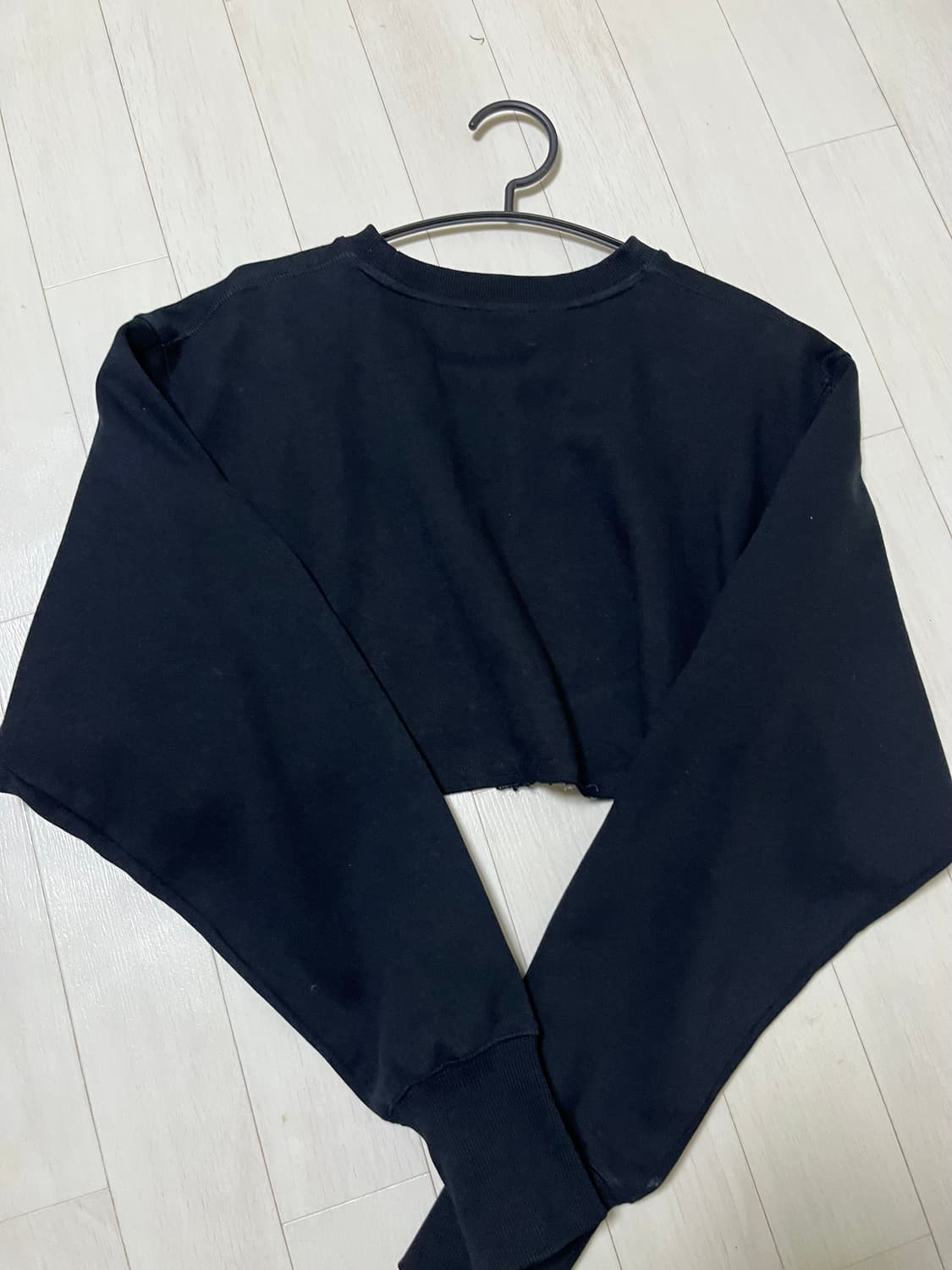 렉토 크롭 맨투맨 상품이미지3