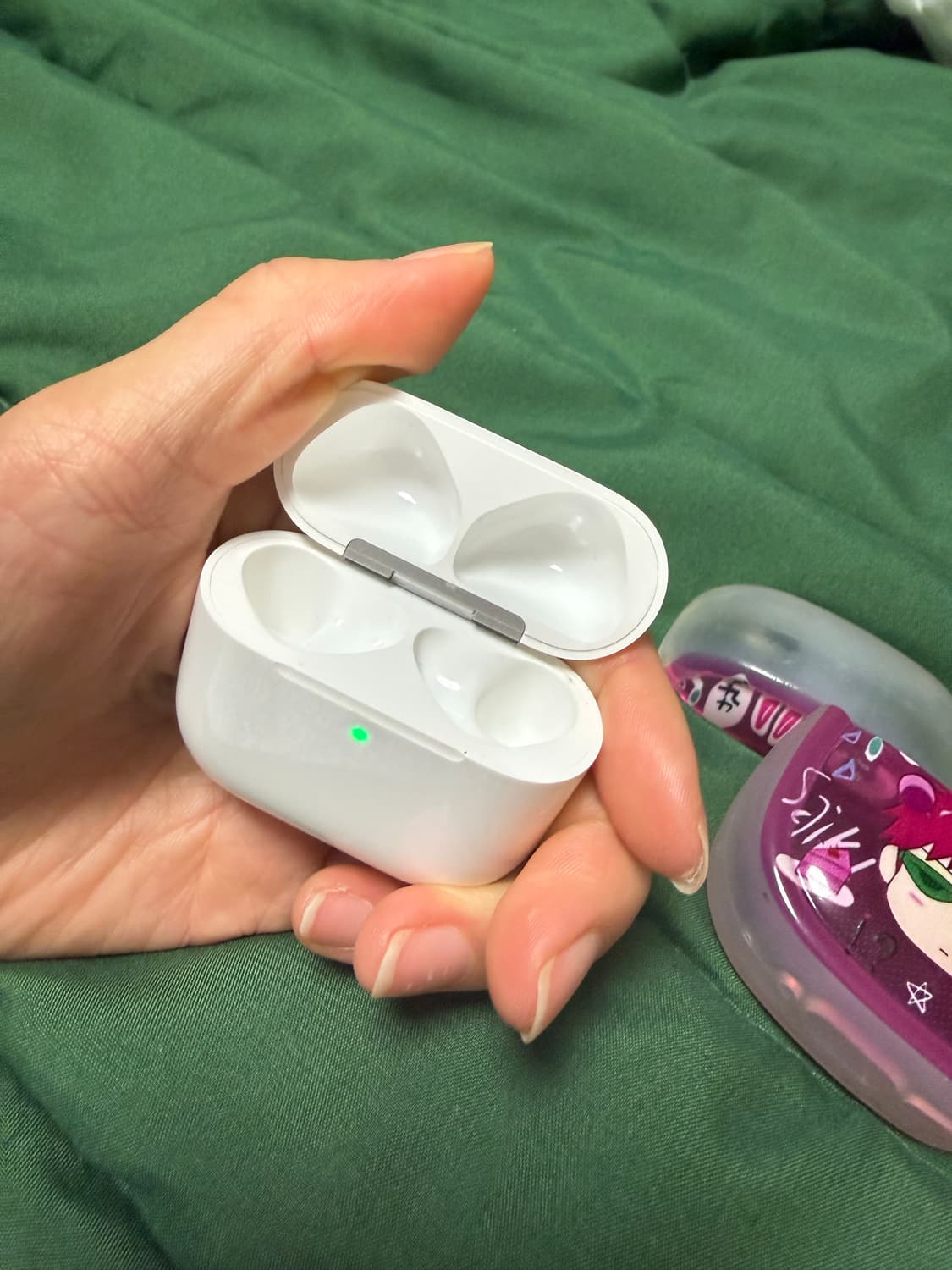 에어팟 4세대 노이즈캔슬링 본체 상품이미지1