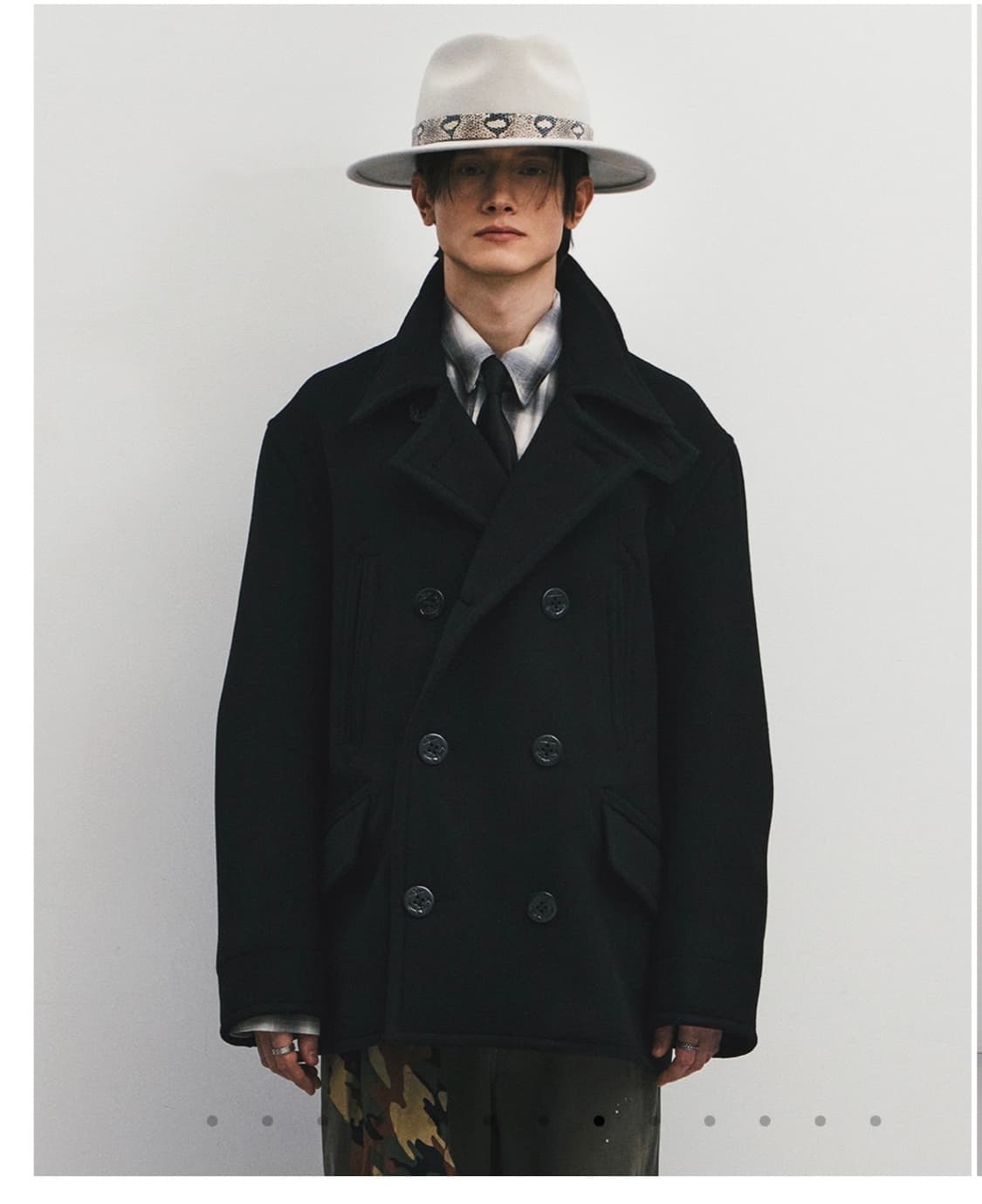 이스트로그 피코트 라지 상품이미지1