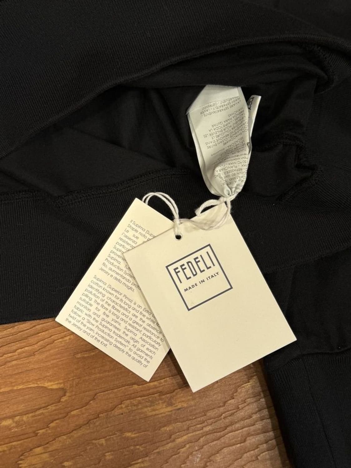 페델리 브이넥 티셔츠 상품이미지7