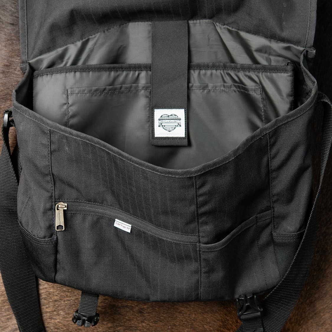 칼하트 D89 립스탑 메신져 백 블랙  상품이미지2