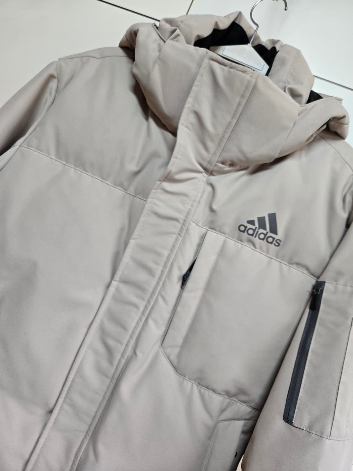 아디다스 남성 구스다운 패딩 상품이미지2