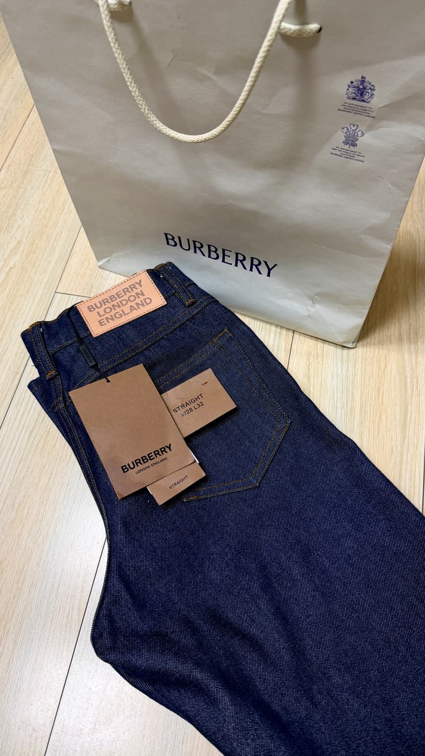 버버리 남성 스트레이트 리지드 셀비지 데님 W28 L32 새상품급 상품이미지1
