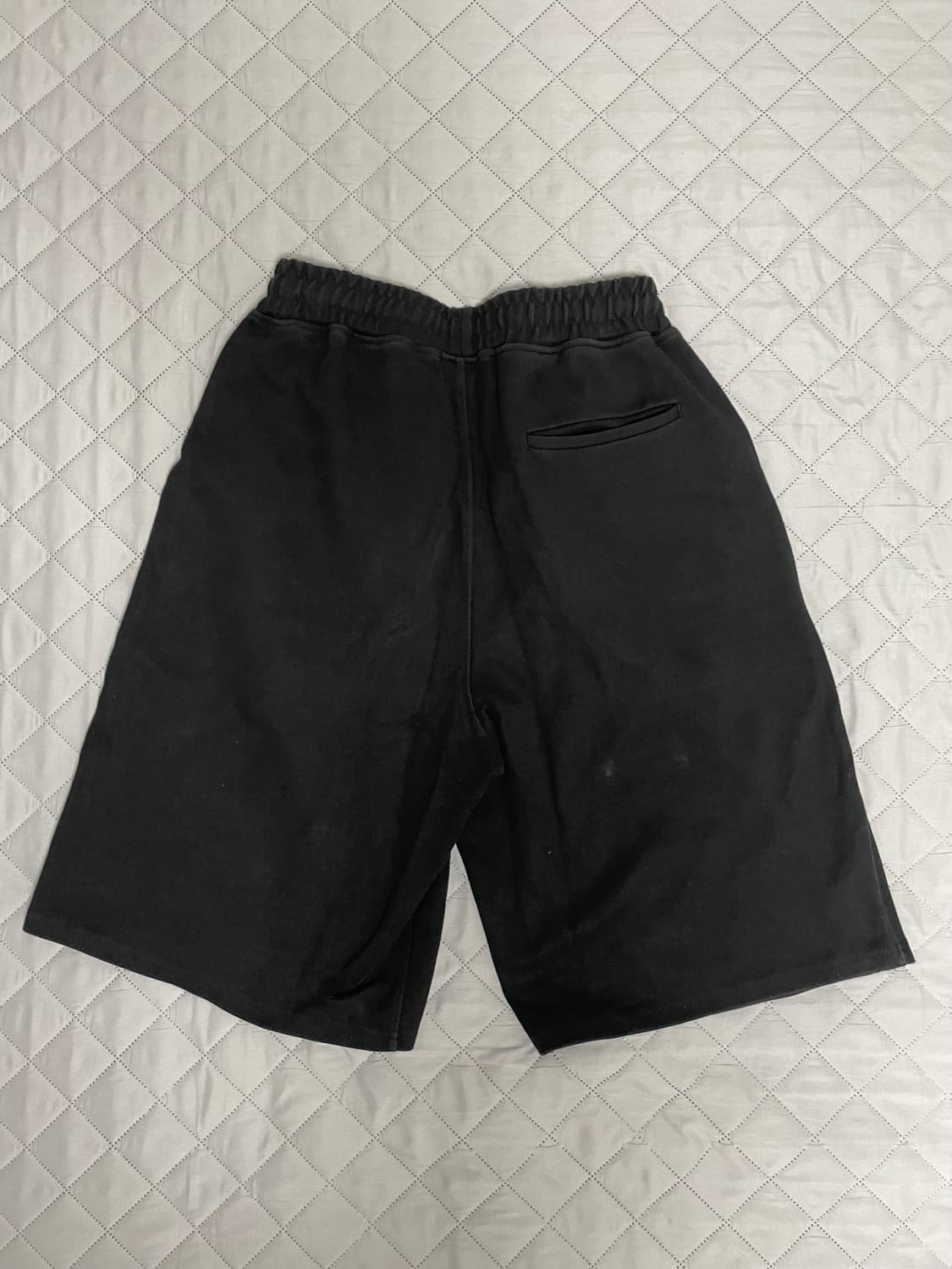 제로 딥 원턱 스웨트 쇼츠 블랙 상품이미지4