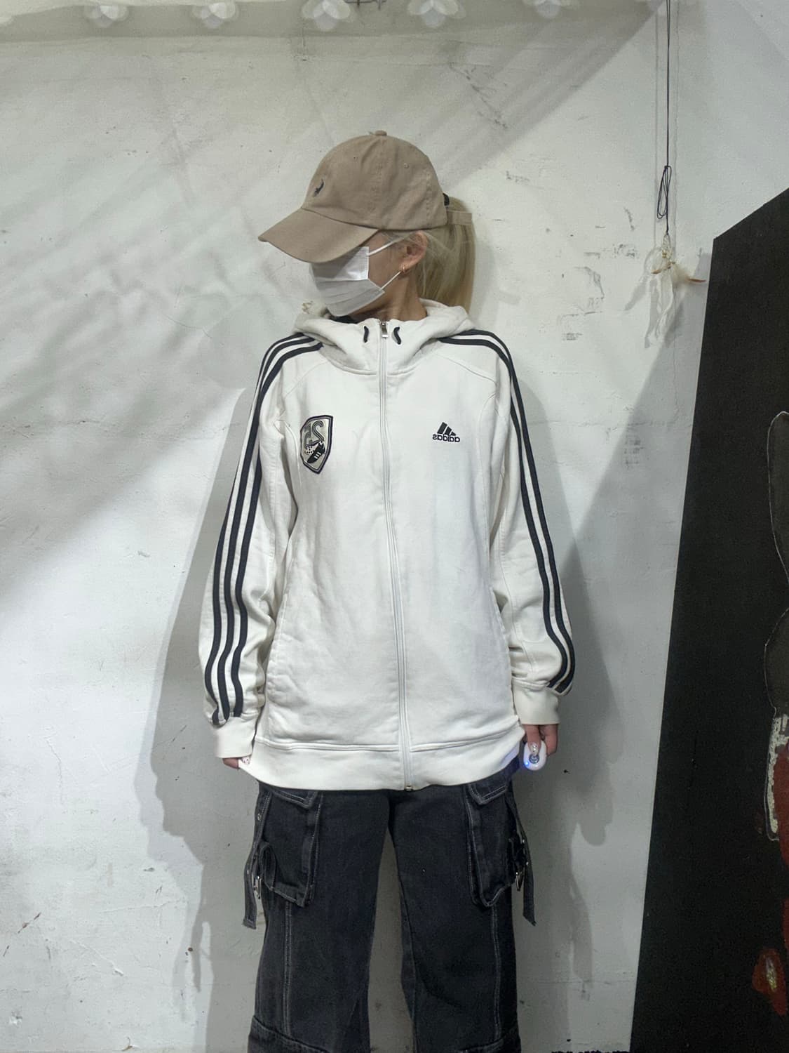 아디다스 블랙 삼선 화이트 후드집업 트랙탑 져지 L 상품이미지2